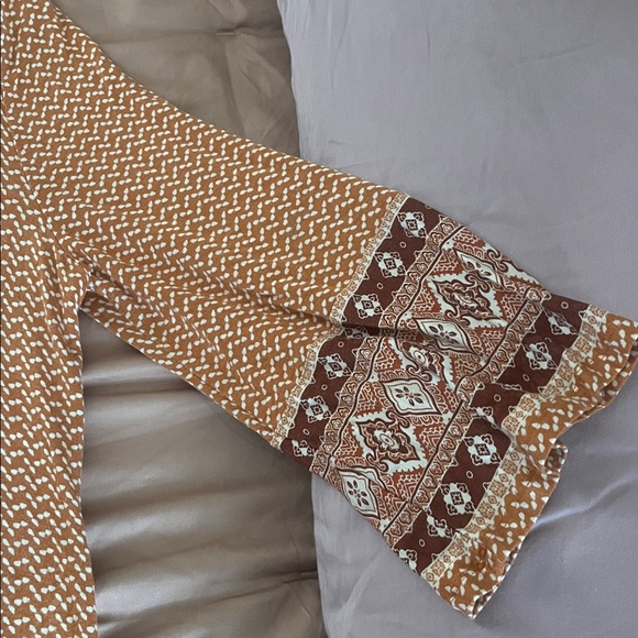 Rust Patterned Dress with Keyhole Neckline - Picture 7 of 7